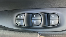 Nissan Qashqai 1.3 DiG-T Tekna 5dr Petrol Hatchback